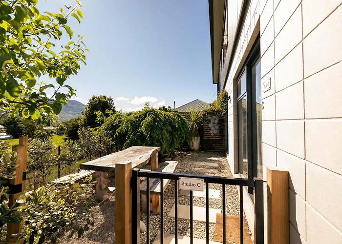 C With Need * Wanaka